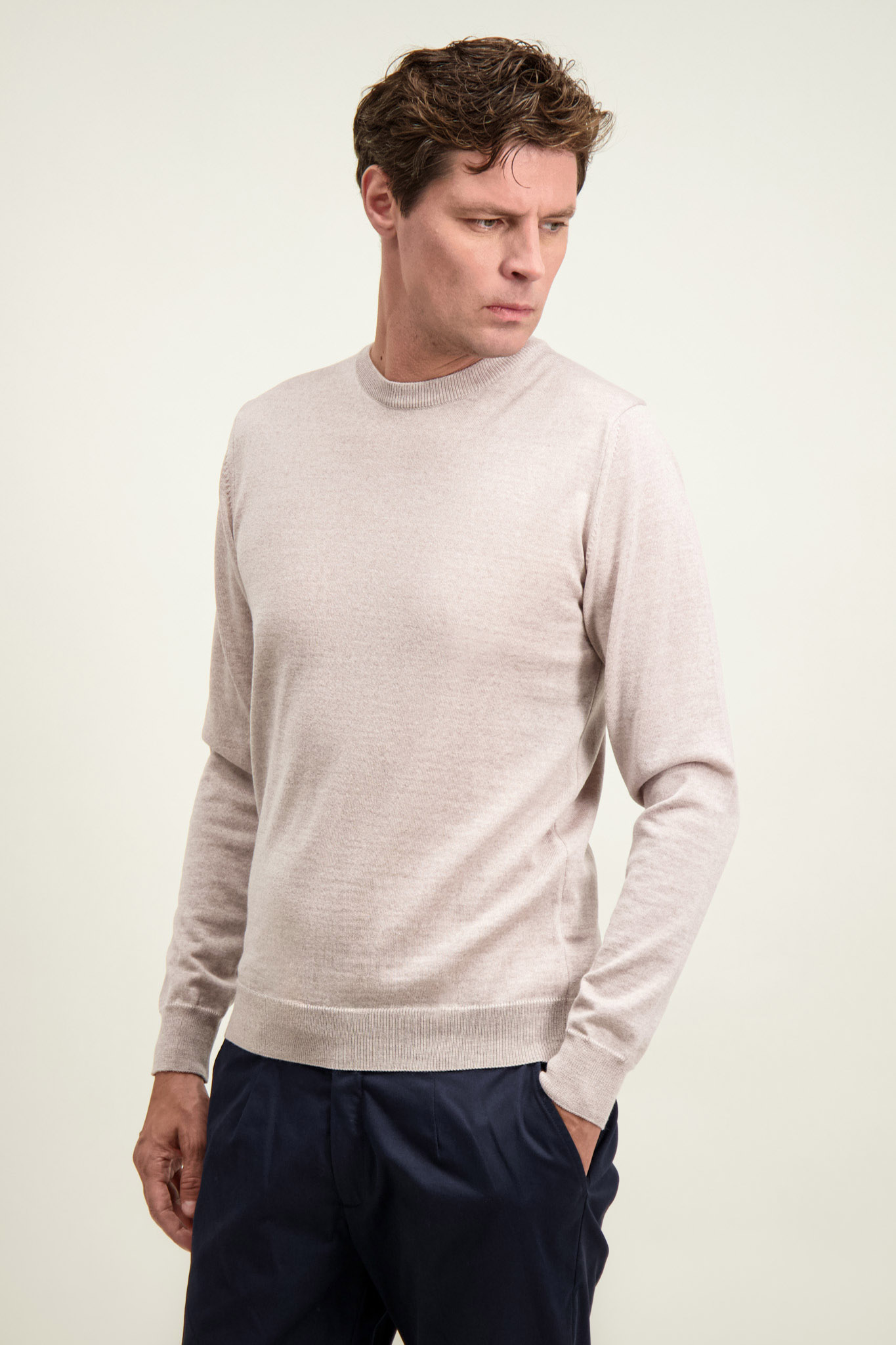Beżowy sweter męski z wełny merino 74283